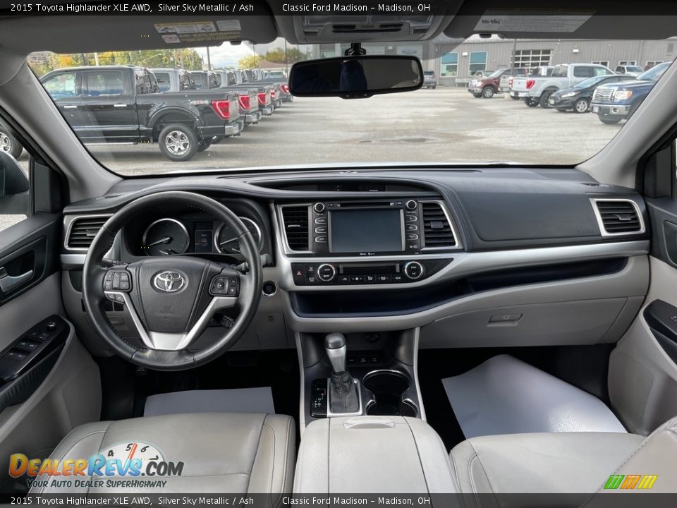 2015 Toyota Highlander XLE AWD Silver Sky Metallic / Ash Photo #9