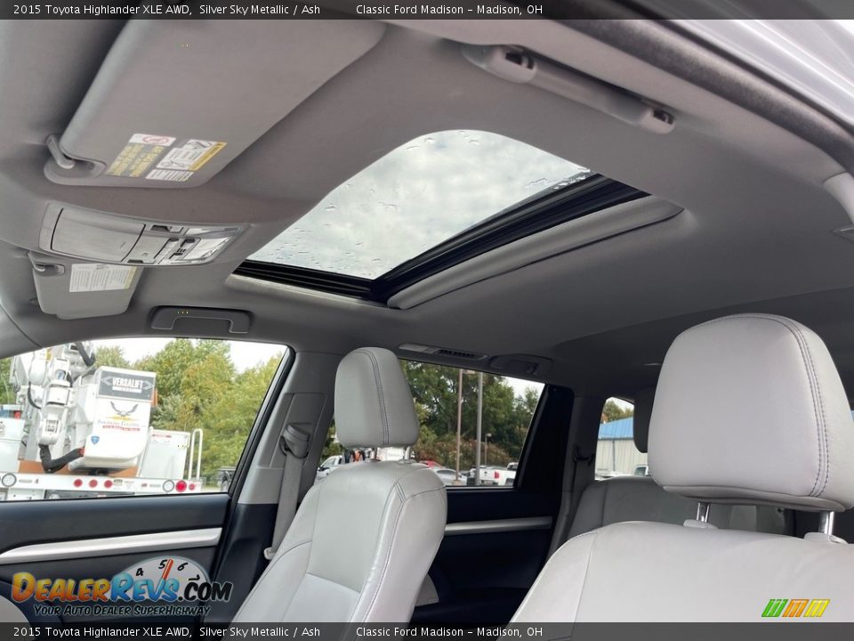 2015 Toyota Highlander XLE AWD Silver Sky Metallic / Ash Photo #12