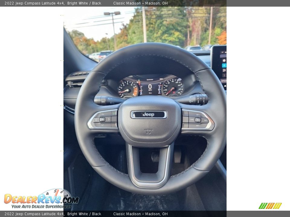 2022 Jeep Compass Latitude 4x4 Bright White / Black Photo #5