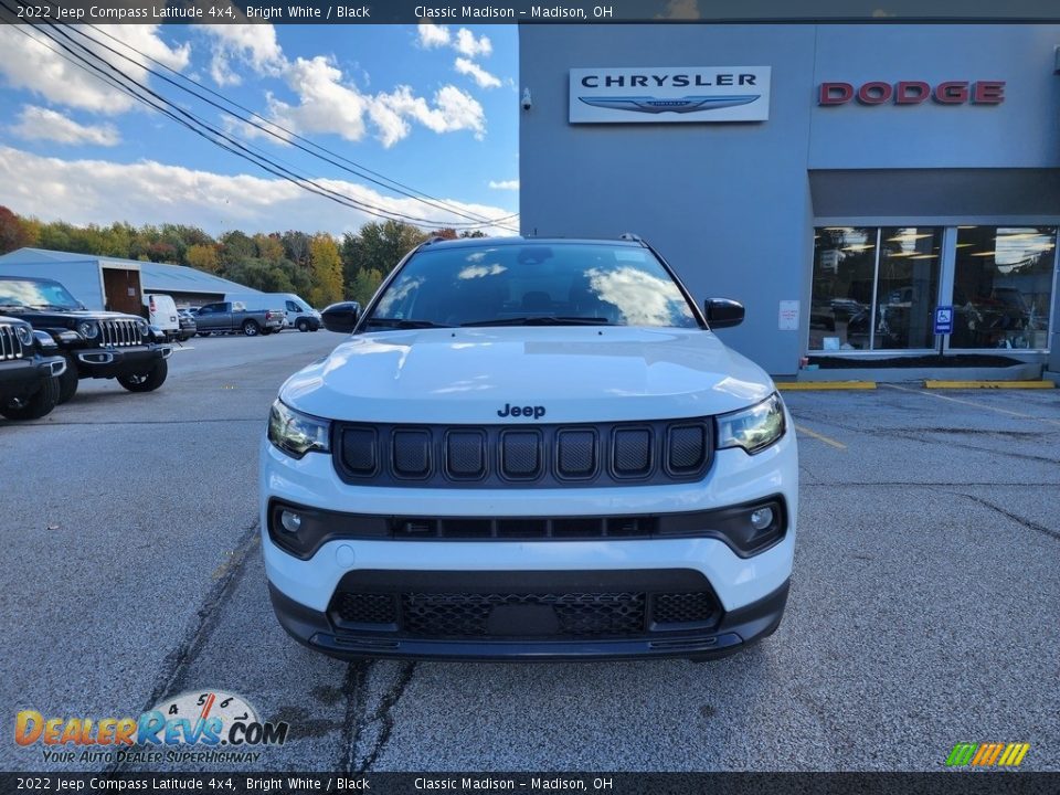 2022 Jeep Compass Latitude 4x4 Bright White / Black Photo #7