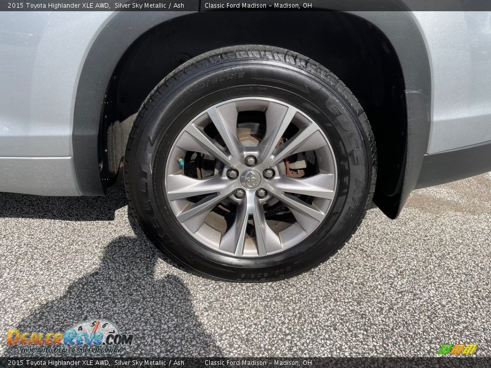 2015 Toyota Highlander XLE AWD Silver Sky Metallic / Ash Photo #17