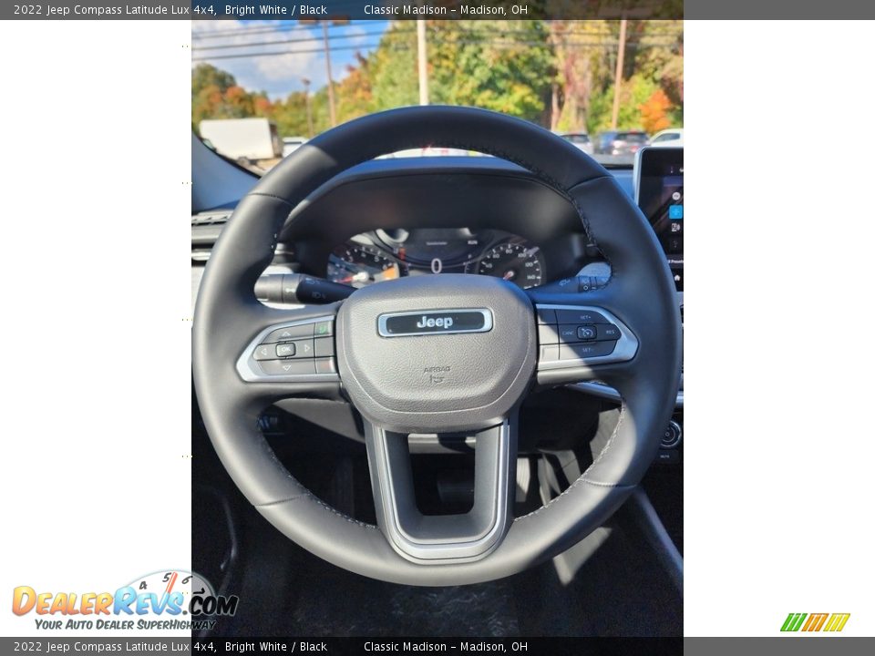 2022 Jeep Compass Latitude Lux 4x4 Bright White / Black Photo #5