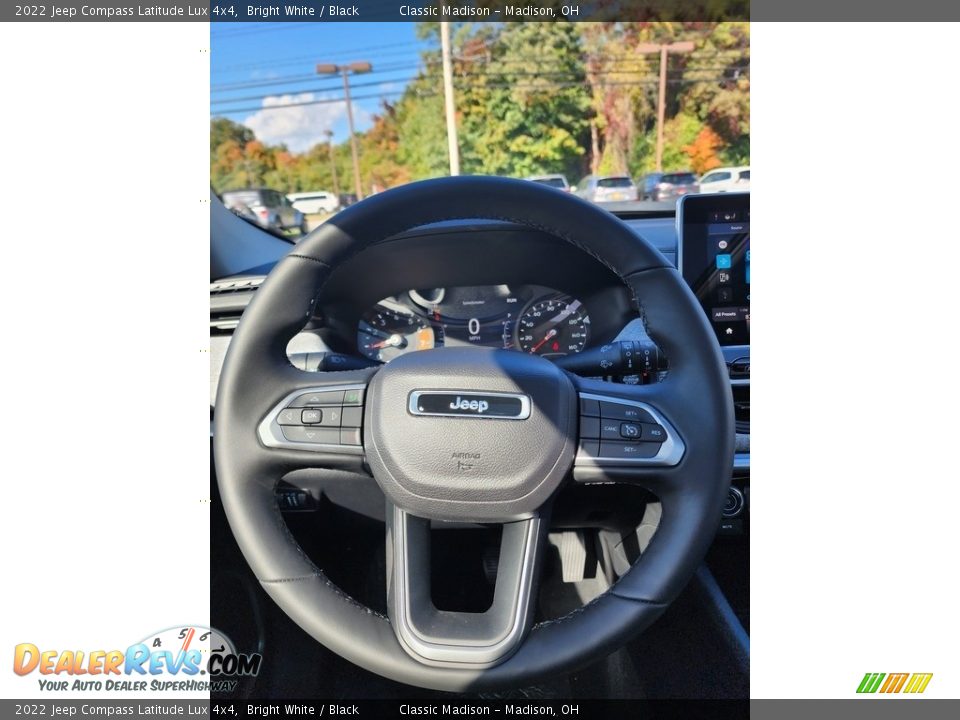 2022 Jeep Compass Latitude Lux 4x4 Bright White / Black Photo #5