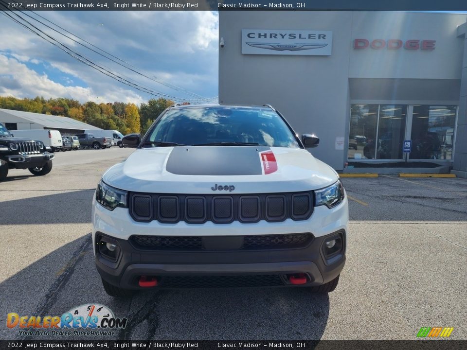 2022 Jeep Compass Trailhawk 4x4 Bright White / Black/Ruby Red Photo #7