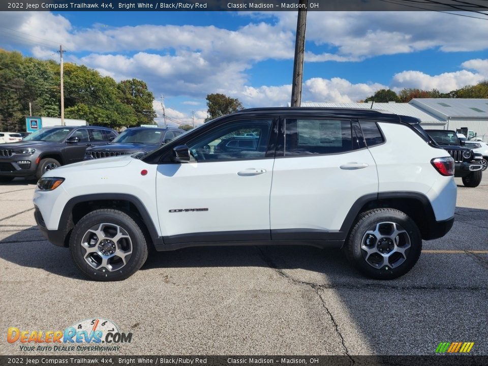 2022 Jeep Compass Trailhawk 4x4 Bright White / Black/Ruby Red Photo #8