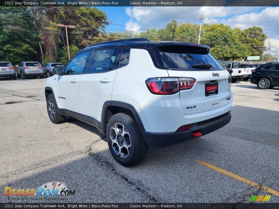2022 Jeep Compass Trailhawk 4x4 Bright White / Black/Ruby Red Photo #9