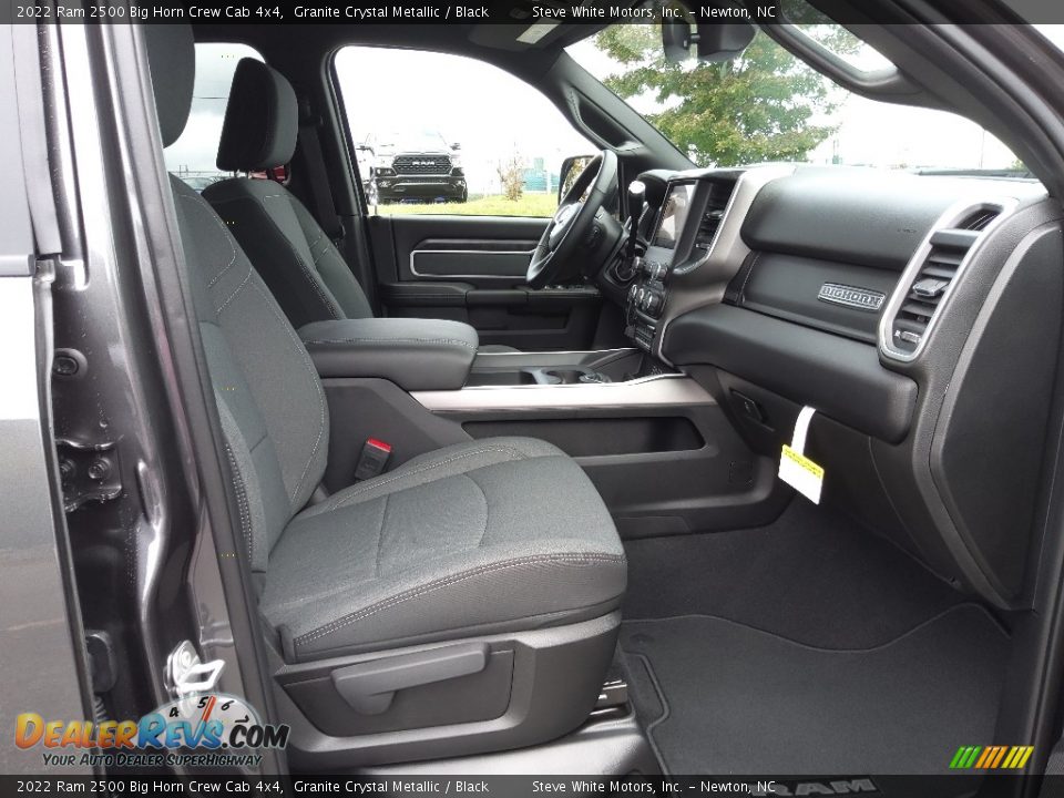 2022 Ram 2500 Big Horn Crew Cab 4x4 Granite Crystal Metallic / Black Photo #18