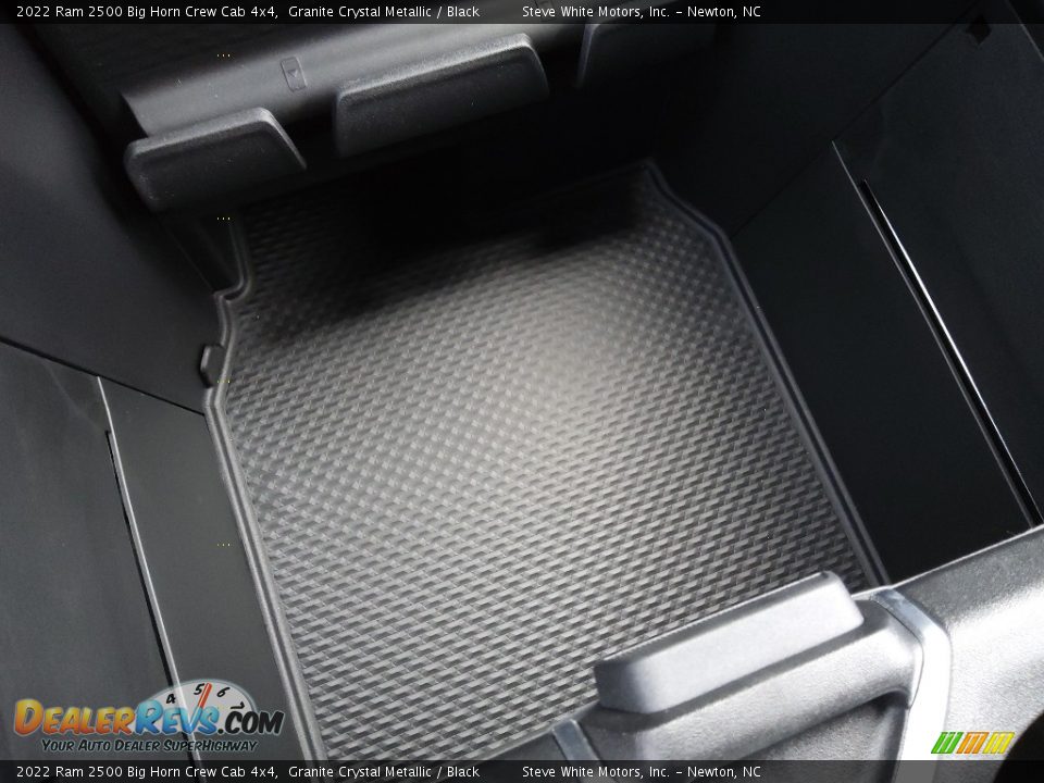 2022 Ram 2500 Big Horn Crew Cab 4x4 Granite Crystal Metallic / Black Photo #28