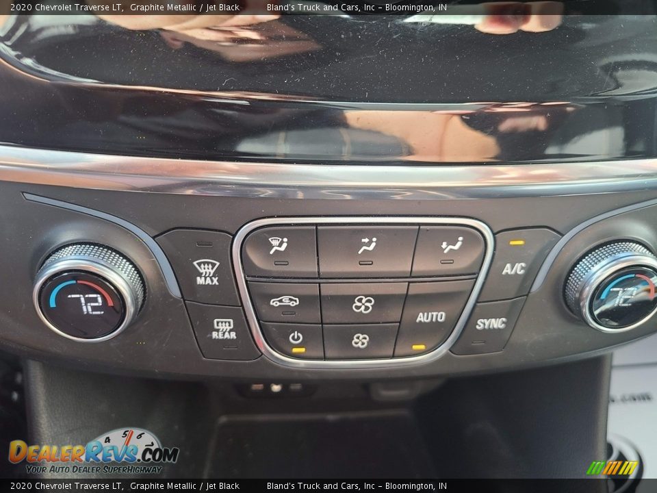 2020 Chevrolet Traverse LT Graphite Metallic / Jet Black Photo #23