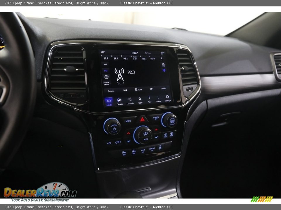 2020 Jeep Grand Cherokee Laredo 4x4 Bright White / Black Photo #9