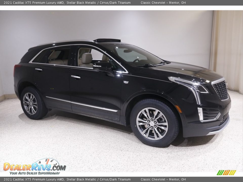 Stellar Black Metallic 2021 Cadillac XT5 Premium Luxury AWD Photo #1