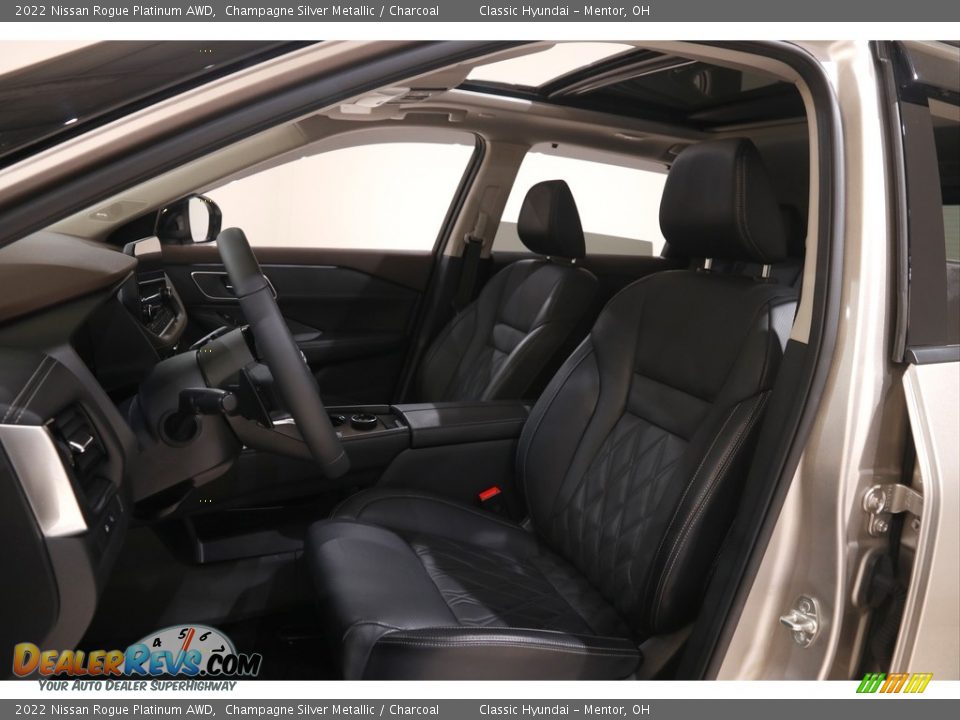 Front Seat of 2022 Nissan Rogue Platinum AWD Photo #5
