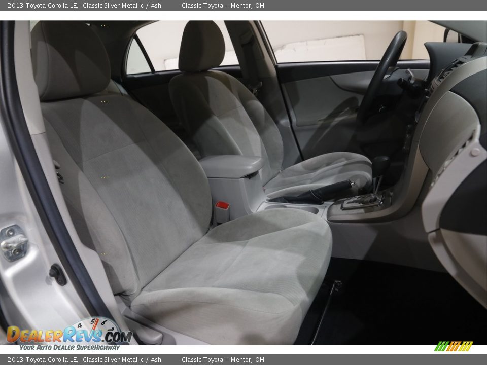 2013 Toyota Corolla LE Classic Silver Metallic / Ash Photo #14