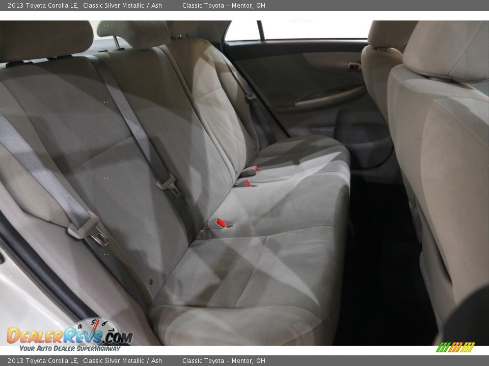 2013 Toyota Corolla LE Classic Silver Metallic / Ash Photo #15