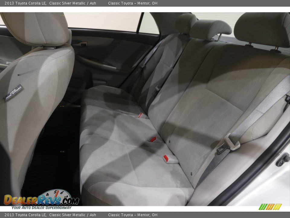 2013 Toyota Corolla LE Classic Silver Metallic / Ash Photo #16