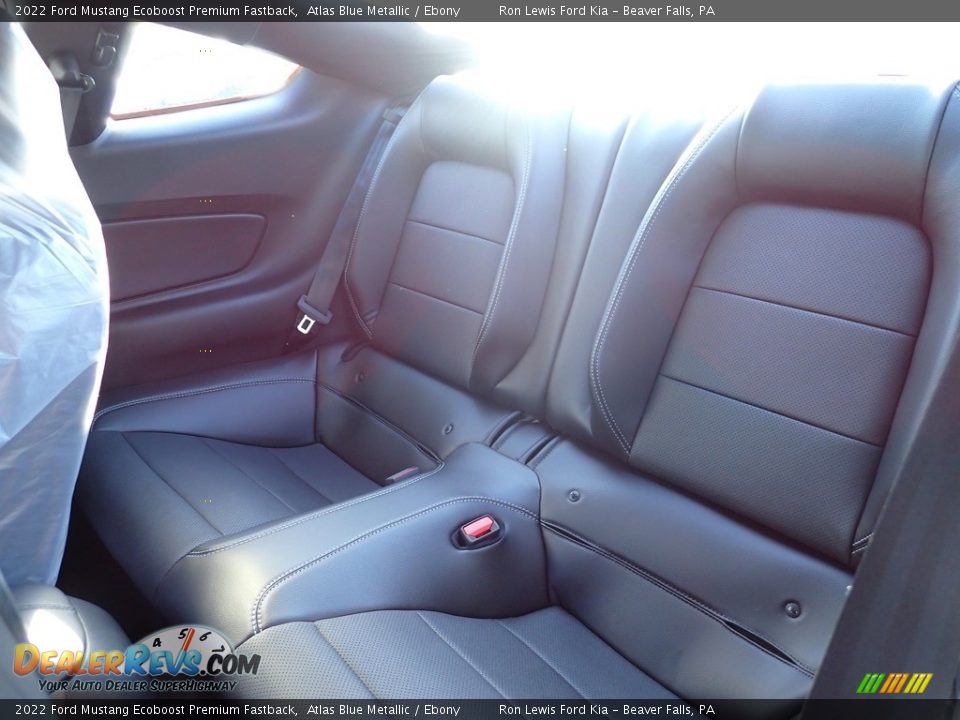 2022 Ford Mustang Ecoboost Premium Fastback Atlas Blue Metallic / Ebony Photo #12