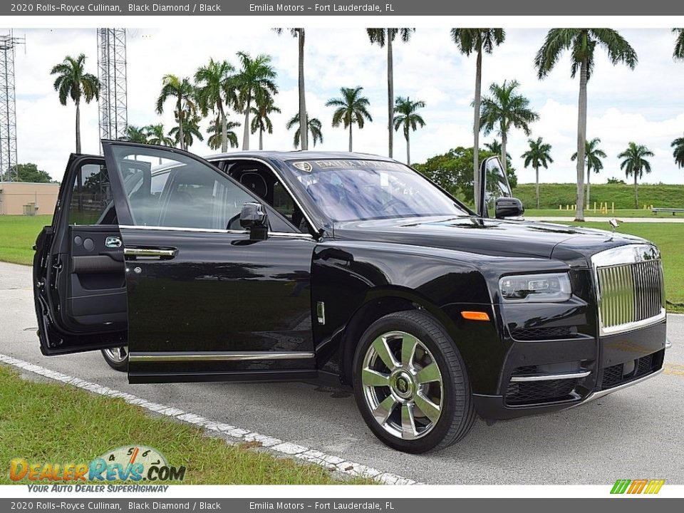 2020 Rolls-Royce Cullinan Black Diamond / Black Photo #15