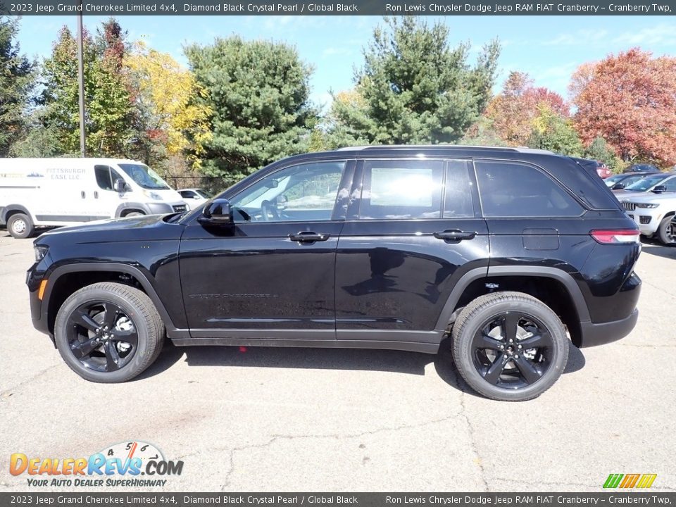 2023 Jeep Grand Cherokee Limited 4x4 Diamond Black Crystal Pearl / Global Black Photo #2