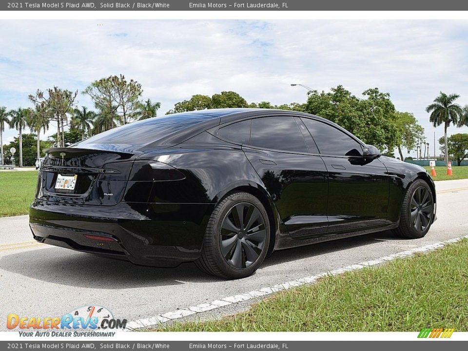 2021 Tesla Model S Plaid AWD Solid Black / Black/White Photo #4