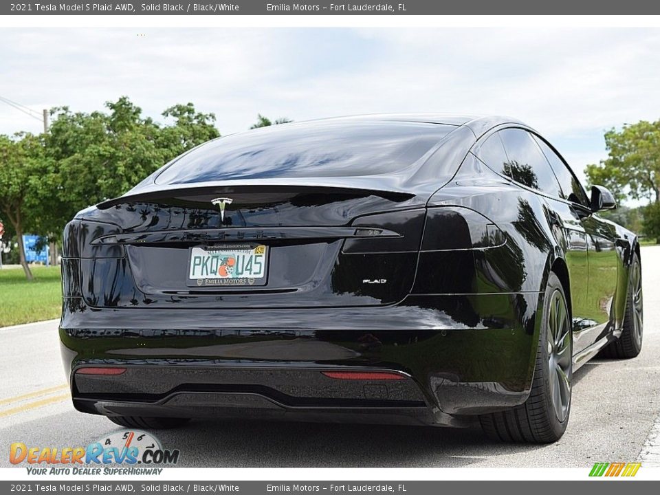 2021 Tesla Model S Plaid AWD Solid Black / Black/White Photo #5