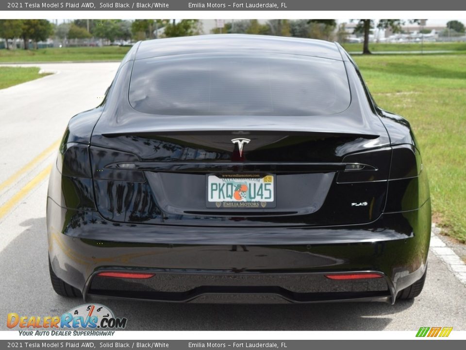 2021 Tesla Model S Plaid AWD Solid Black / Black/White Photo #6