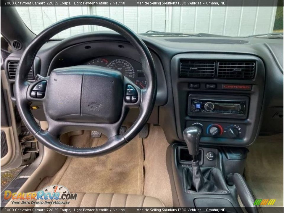 Dashboard of 2000 Chevrolet Camaro Z28 SS Coupe Photo #7