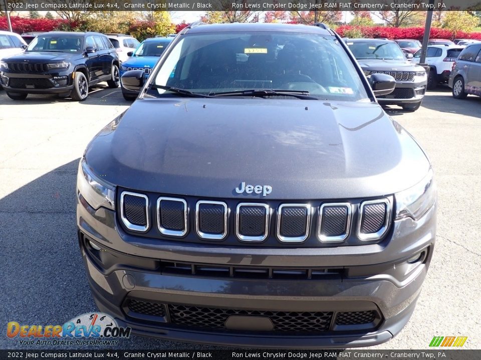 2022 Jeep Compass Latitude Lux 4x4 Granite Crystal Metallic / Black Photo #8