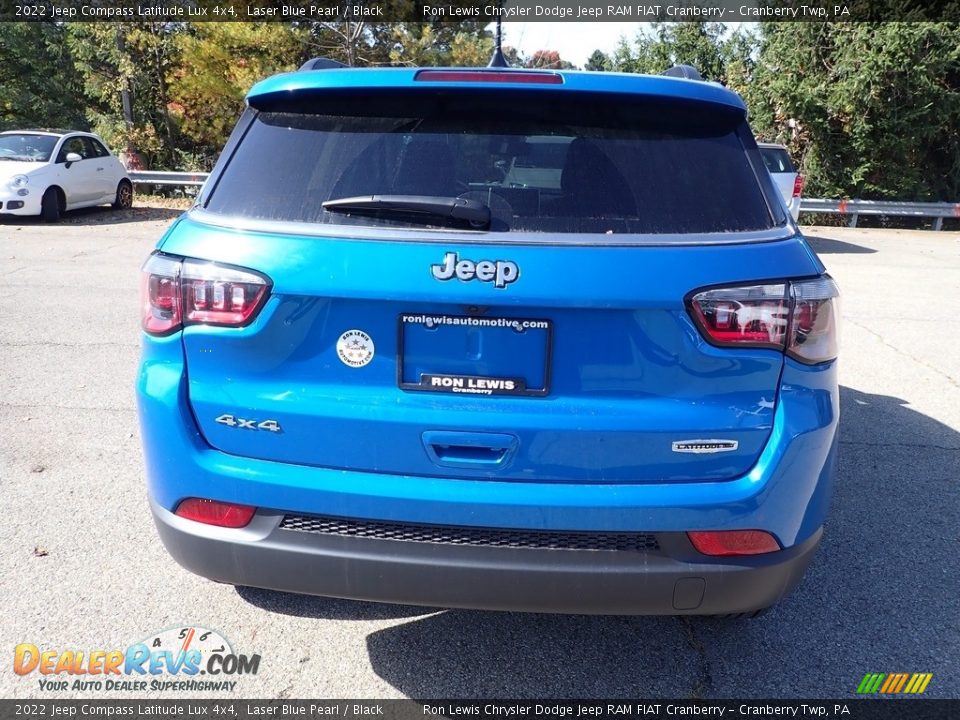 2022 Jeep Compass Latitude Lux 4x4 Laser Blue Pearl / Black Photo #4