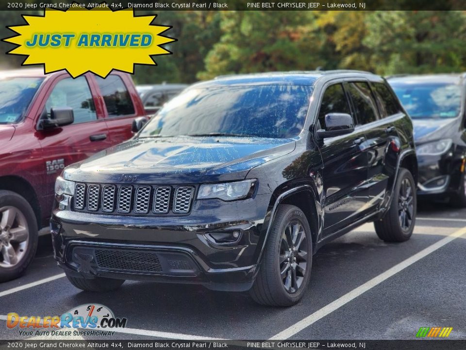 2020 Jeep Grand Cherokee Altitude 4x4 Diamond Black Crystal Pearl / Black Photo #1