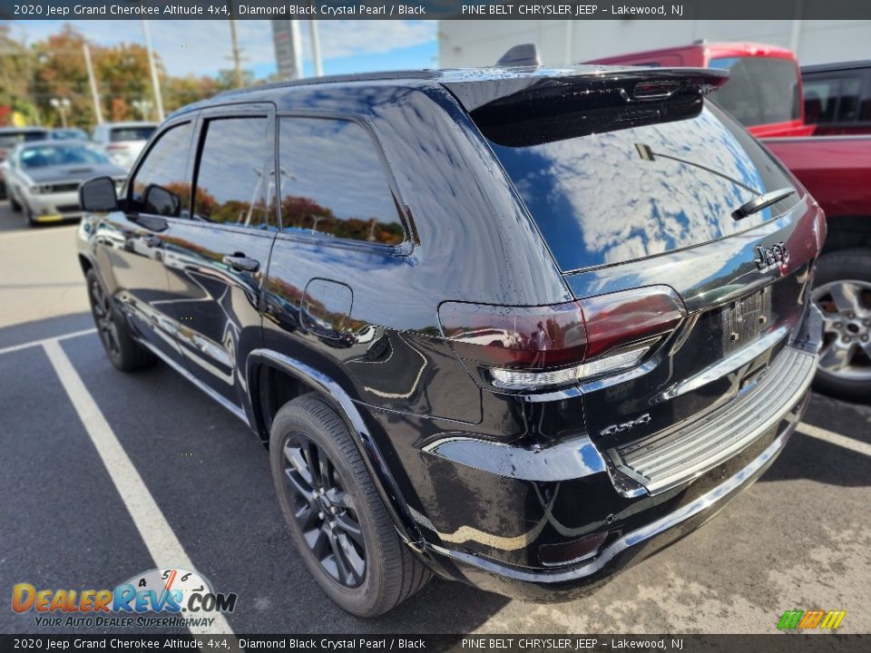 2020 Jeep Grand Cherokee Altitude 4x4 Diamond Black Crystal Pearl / Black Photo #7