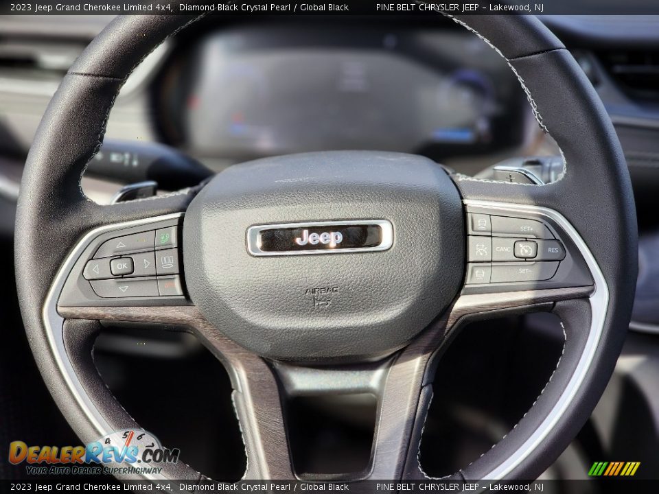 2023 Jeep Grand Cherokee Limited 4x4 Steering Wheel Photo #9