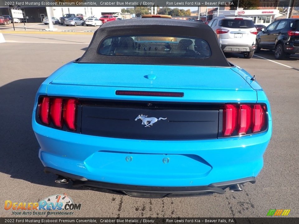 2022 Ford Mustang Ecoboost Premium Convertible Grabber Blue Metallic / Ebony Photo #7