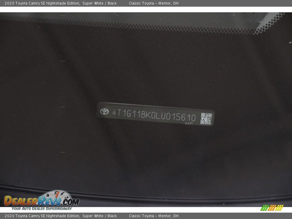 2020 Toyota Camry SE Nightshade Edition Super White / Black Photo #19