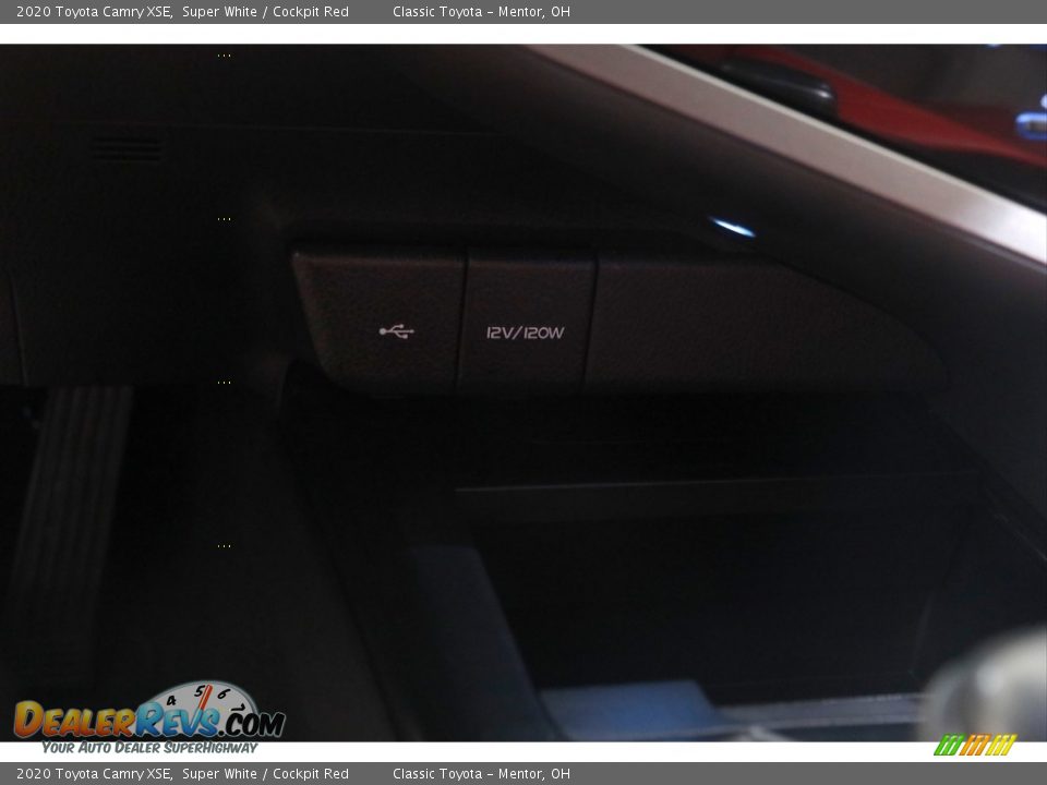 2020 Toyota Camry XSE Super White / Cockpit Red Photo #12