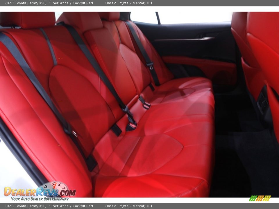 2020 Toyota Camry XSE Super White / Cockpit Red Photo #16