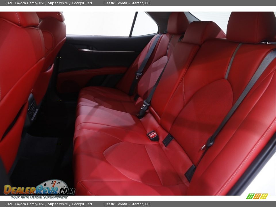 2020 Toyota Camry XSE Super White / Cockpit Red Photo #17