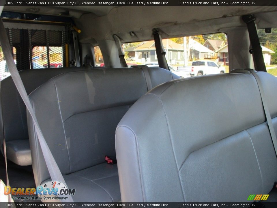 2009 Ford E Series Van E350 Super Duty XL Extended Passenger Dark Blue Pearl / Medium Flint Photo #17