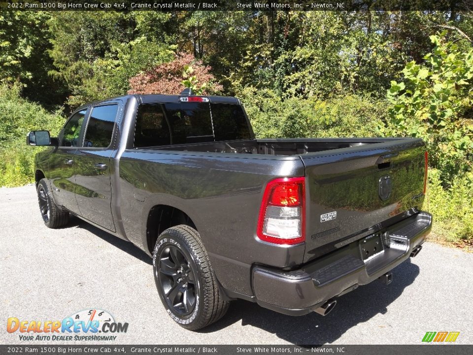 2022 Ram 1500 Big Horn Crew Cab 4x4 Granite Crystal Metallic / Black Photo #9