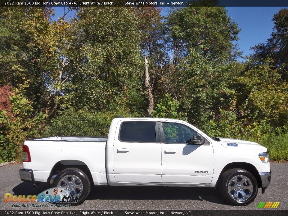 2022 Ram 1500 Big Horn Crew Cab 4x4 Bright White / Black Photo #5