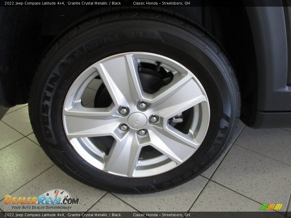 2022 Jeep Compass Latitude 4x4 Granite Crystal Metallic / Black Photo #6