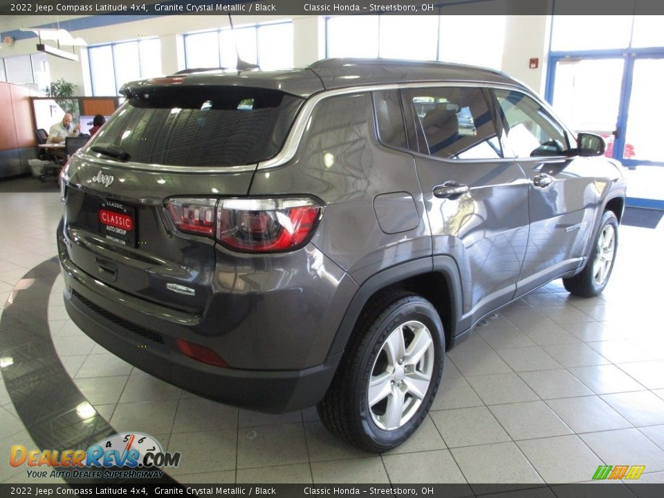 2022 Jeep Compass Latitude 4x4 Granite Crystal Metallic / Black Photo #7