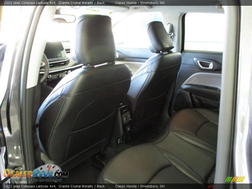 2022 Jeep Compass Latitude 4x4 Granite Crystal Metallic / Black Photo #23