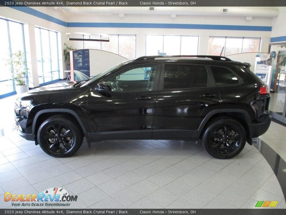 2020 Jeep Cherokee Altitude 4x4 Diamond Black Crystal Pearl / Black Photo #10