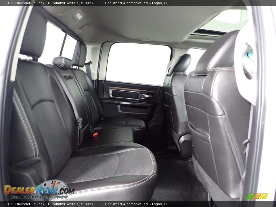 2019 Chevrolet Equinox LT Summit White / Jet Black Photo #32