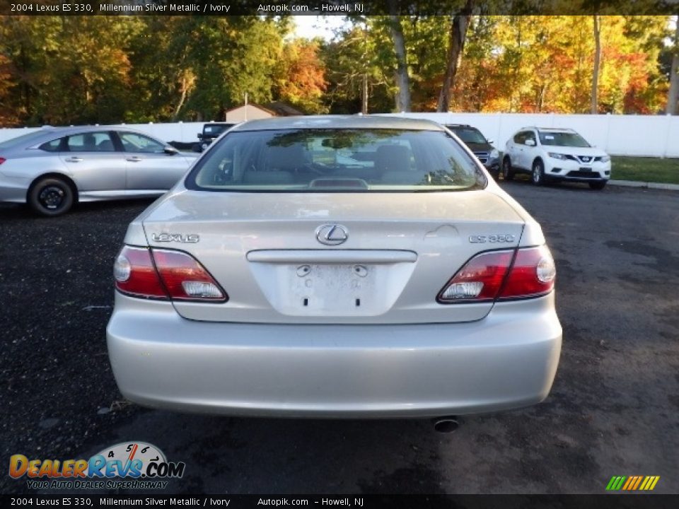 2004 Lexus ES 330 Millennium Silver Metallic / Ivory Photo #6