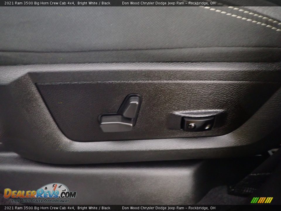2021 Ram 3500 Big Horn Crew Cab 4x4 Bright White / Black Photo #14