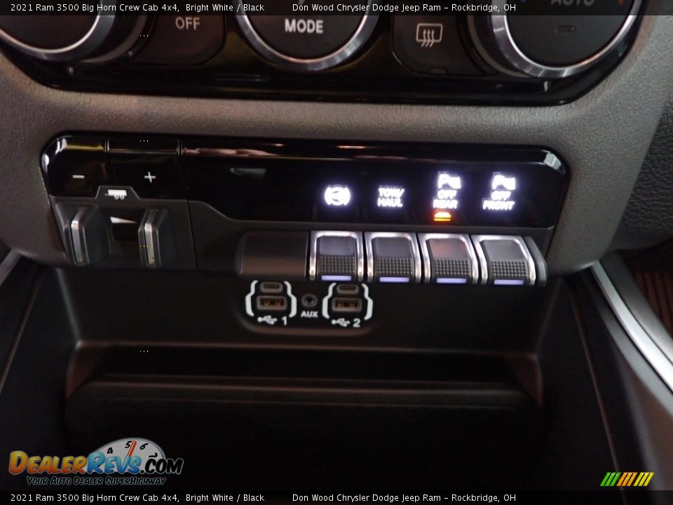 2021 Ram 3500 Big Horn Crew Cab 4x4 Bright White / Black Photo #21