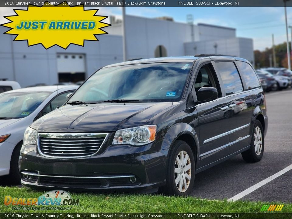 2016 Chrysler Town & Country Touring Brilliant Black Crystal Pearl / Black/Light Graystone Photo #1