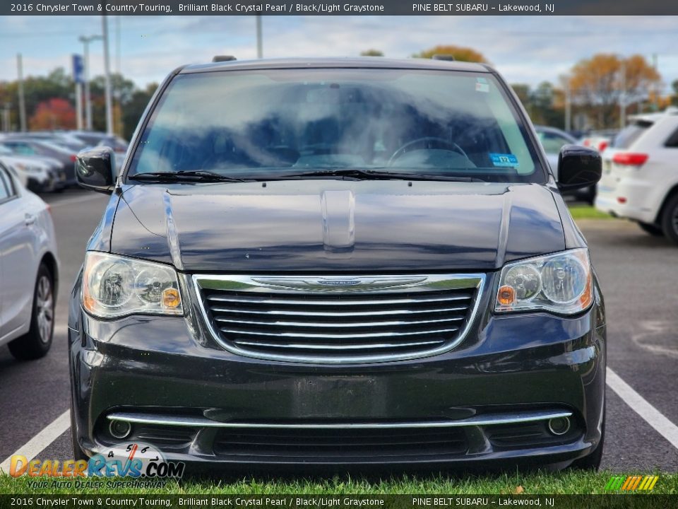 2016 Chrysler Town & Country Touring Brilliant Black Crystal Pearl / Black/Light Graystone Photo #3