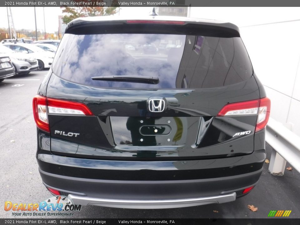 2021 Honda Pilot EX-L AWD Black Forest Pearl / Beige Photo #9